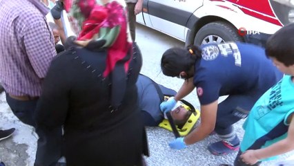 Ezilmekten kıl payı kurtuldu... İki otomobilin çarpışma anı güvenlik kamerasında