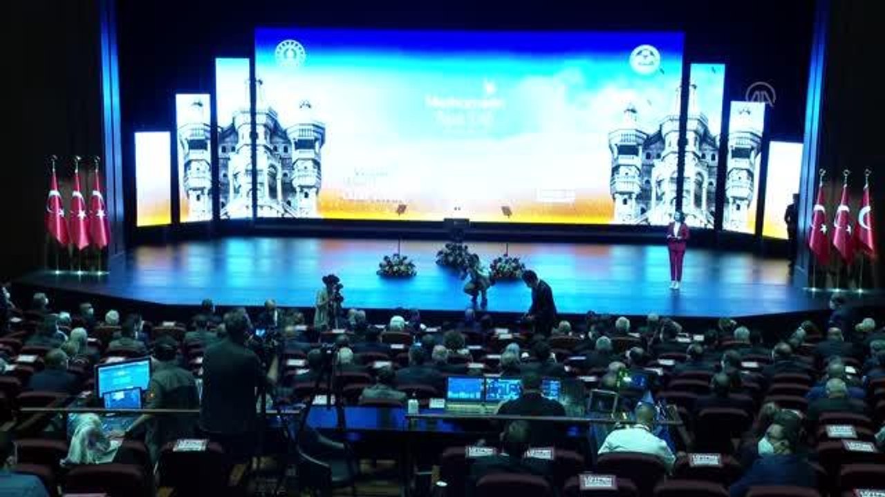 Vakıflar Genel Müdürü Ersoy, "Merhametin Dili Kuş Dili Vakıf Haftası Toplantısı"nda konuştu