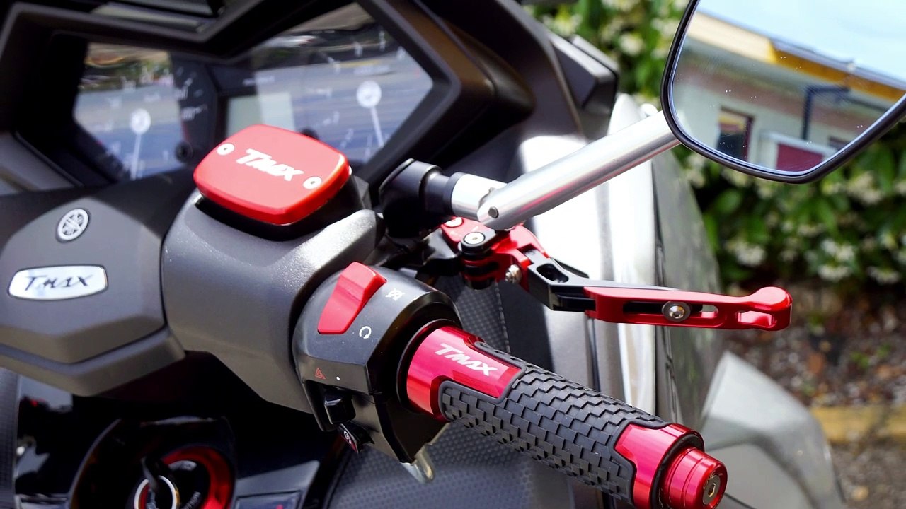 T MAX 530 NO STOCK TERMIGNONI EXHAUST SOUND