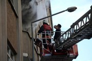 Elazığ'da ev yangını: 3 kişi dumandan etkilendi