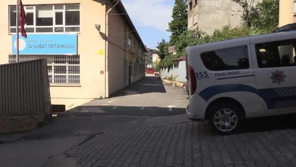 Kendisini kovalayan kişiden kaçmaya çalışan kadın bıçaklanarak ağır yaralandı