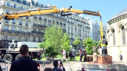 Kleine Schwester der Freiheitsstatue reist nach New York