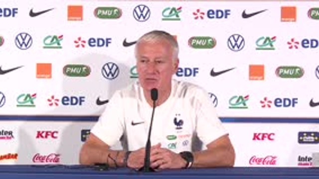 Bleus - Deschamps sur Kanté : “Il est capable de jouer partout”