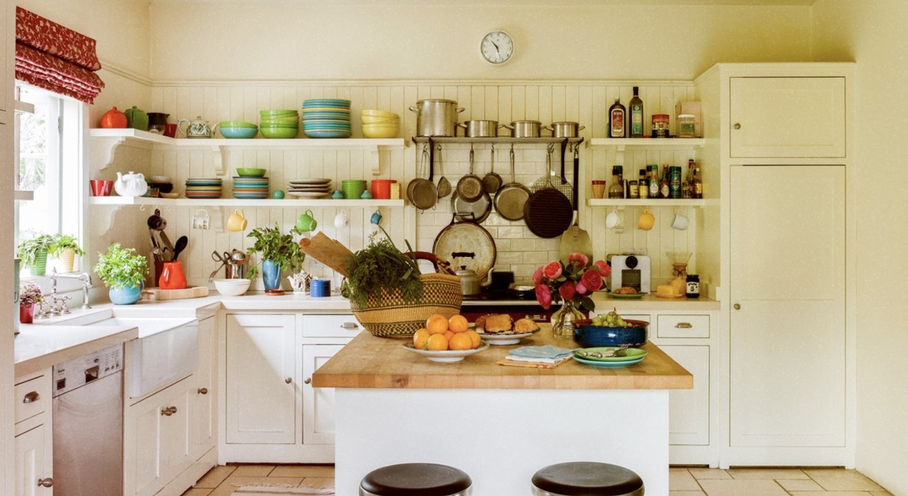The 1 Kitchen Spot You’re Probably Not Cleaning—but Should Be