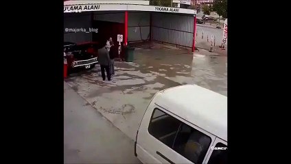 On appelle ça se garer avec classe