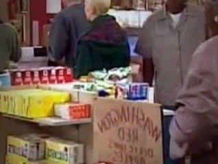 Kenan & Kel S03E02 Skunkator vs. Moth Man