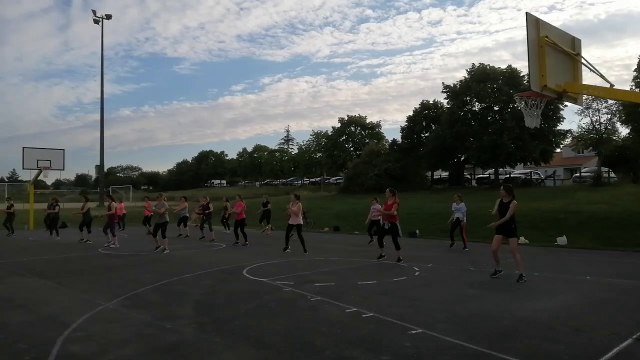 LUNDI 7 JUIN 2021 2 ème COURS DE ZUMBA 19h30 AVEC SOLENNE