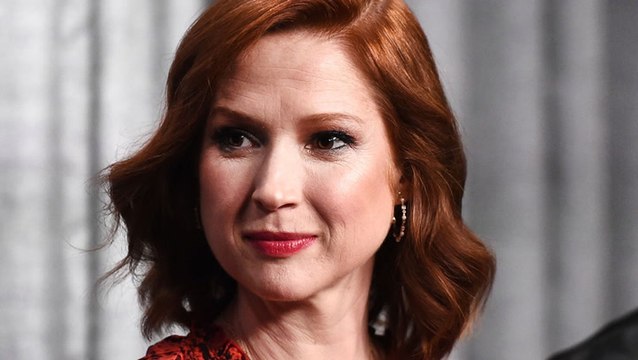 Ellie Kemper Apologizes for Participating in Debutante Ball With Racist, Sexist Past | THR News