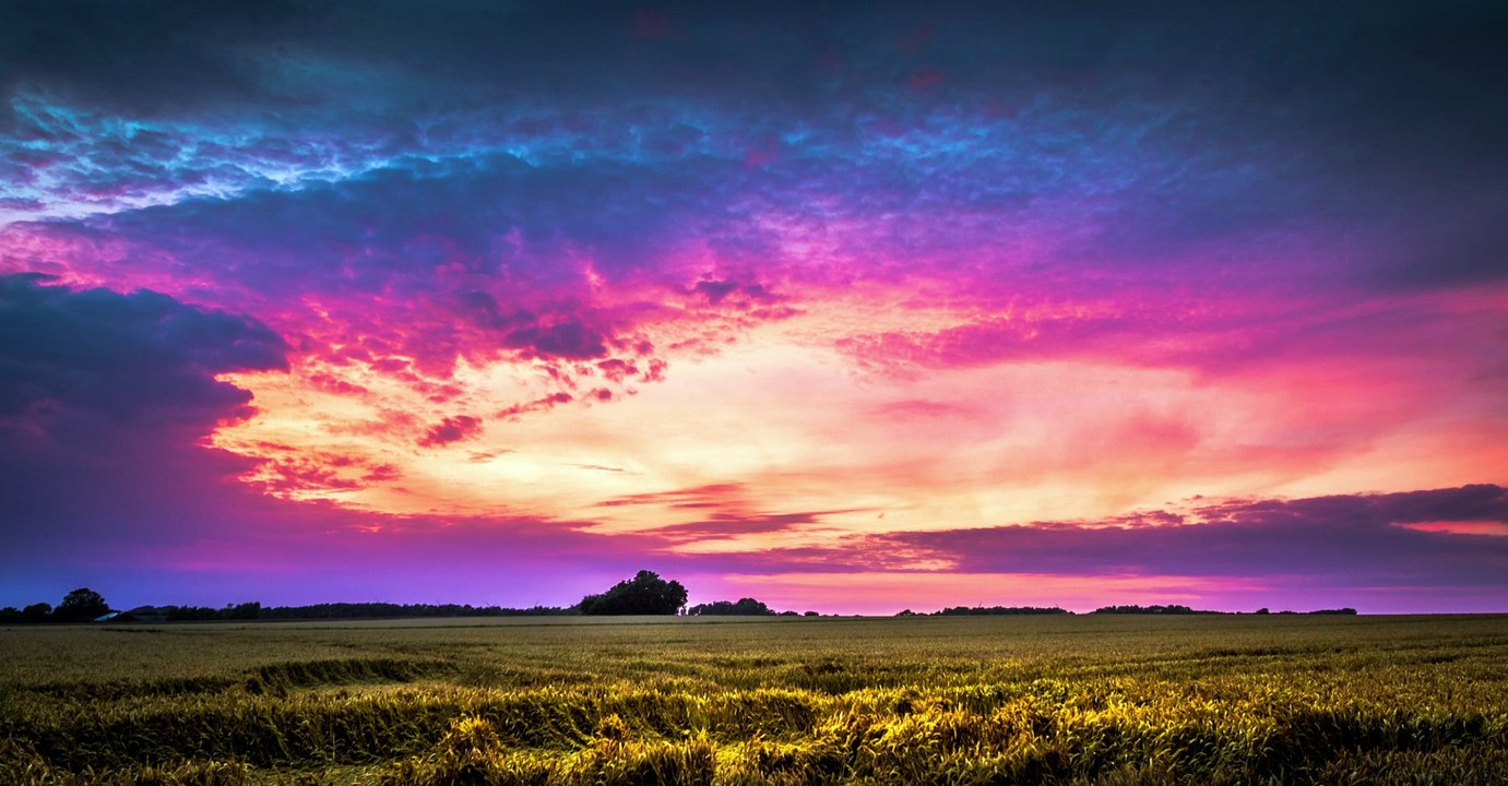 Pink horizon | pink sky | calm music | peaceful music | relax music | calming | relaxing music | meditation music | motivational music | inspiring music | calm your mind | sky | pink | cinematic music |peace|relax your mind and body| love by Rest In Peace