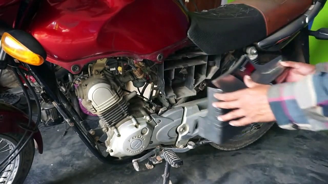 How Easy To Convert A Old Petrol Bike To Electric Bike 50 Km/H Using 750W Brushless Motor....