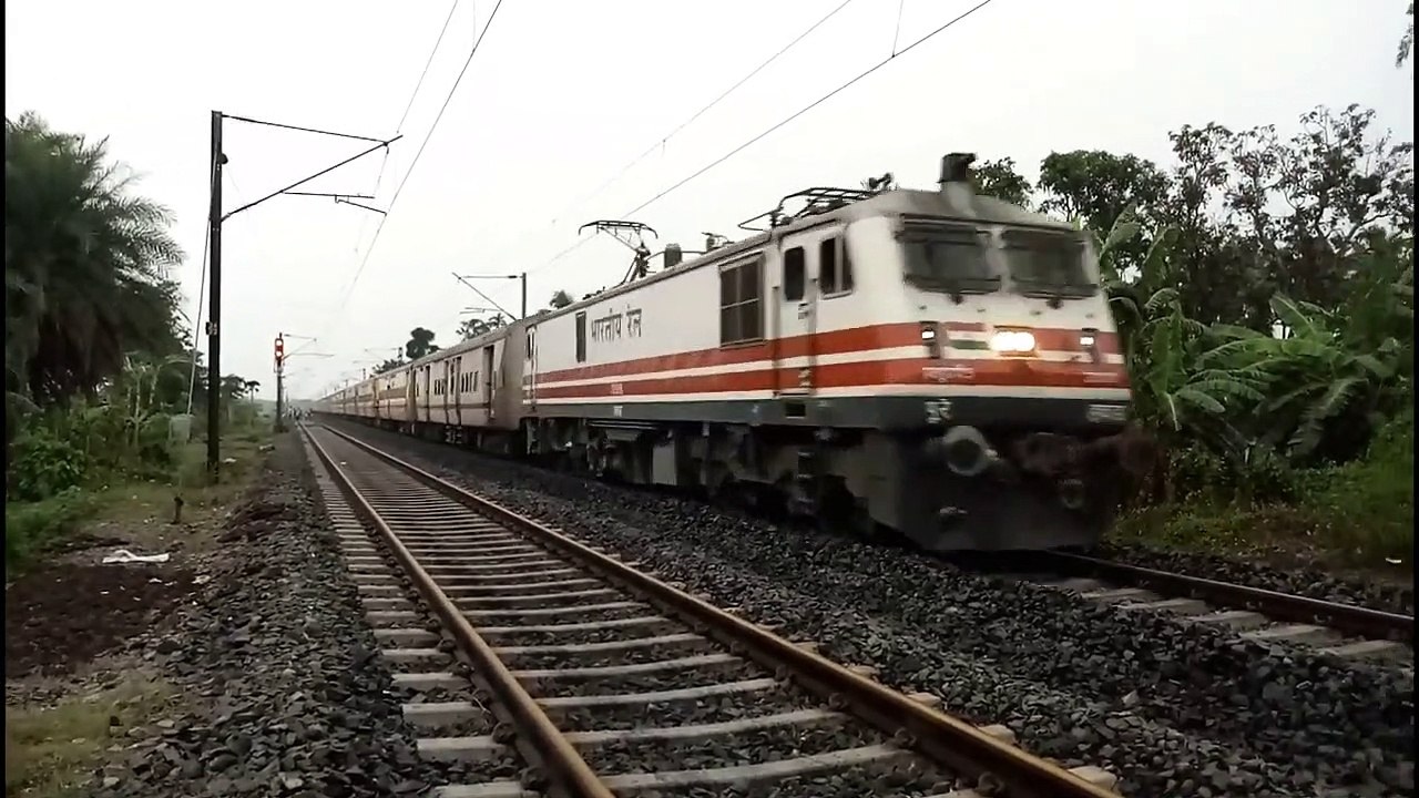 Crossing of Malda-Town & katwa-Bandel EMU local train at Balagarh __ Perfect Frame __ Indian Railway