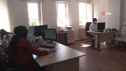 Sağlık savaşçıları "Psikososyal Destek Hatları" ile her alanda vatandaşın yanında oluyor