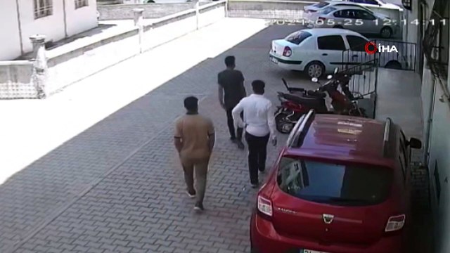 Güpegündüz elektrikli bisiklet hırsızlığı pes dedirtti