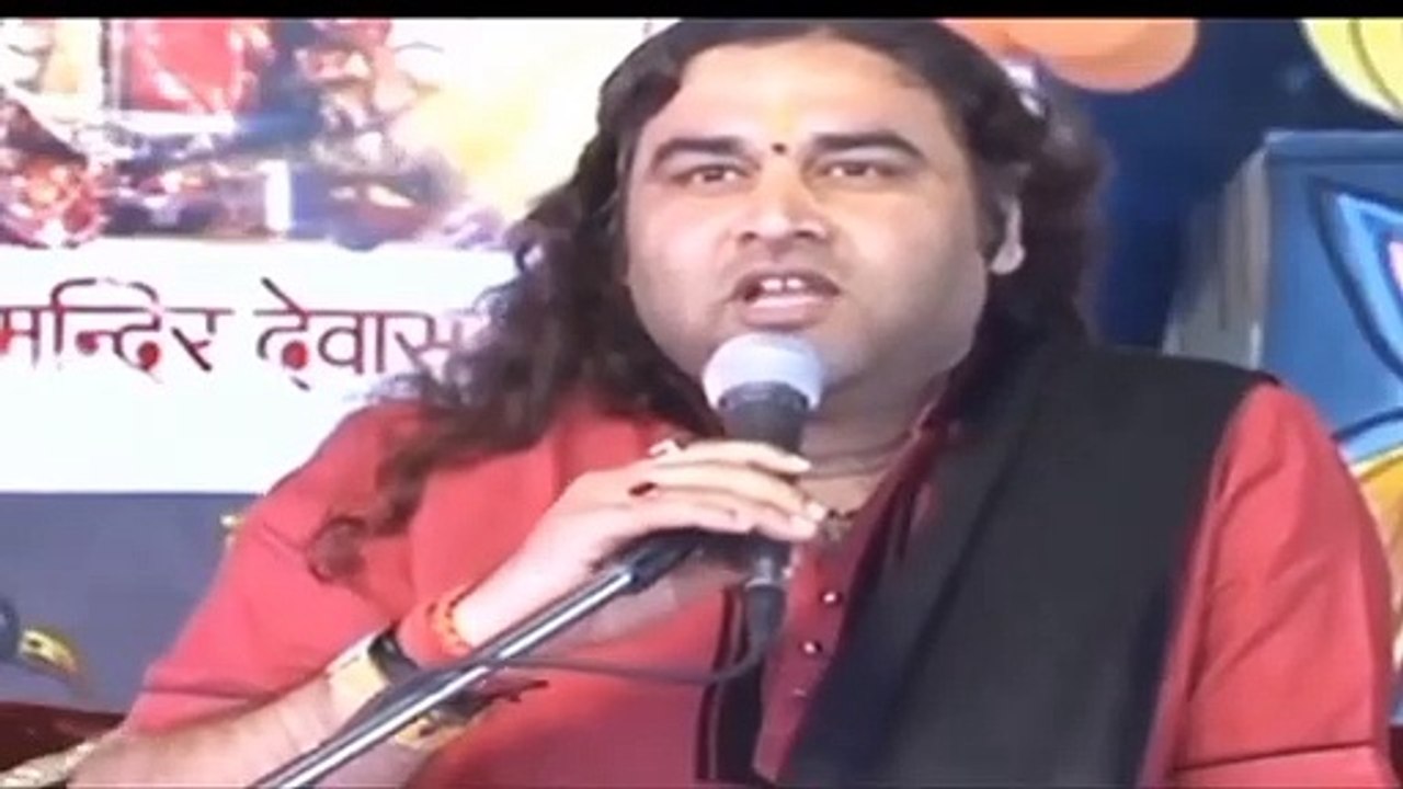 Indian Baba Roasted | Devkinandan Thakur Ji | Devkinandan Thakur Ji Maharaj ki gajab bejti | Rapid Raid Games  Logan Poul | | Aaj tak | Bollywood Now |