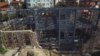 Bir buçuk asırlık tarihi binada geleceğin sanatçıları yetiştiriliyor