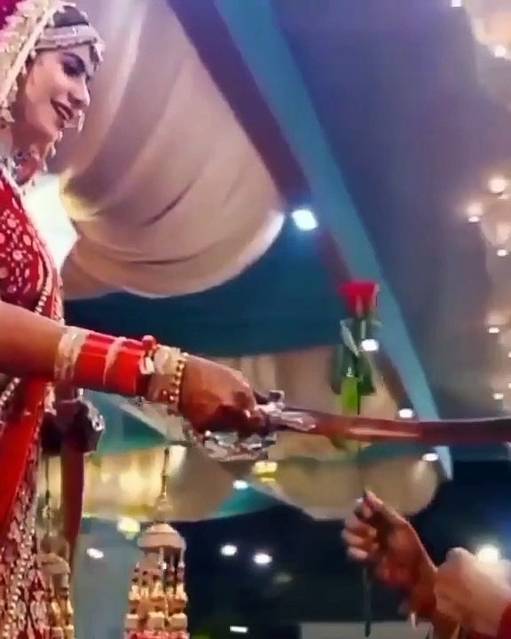 Newly married couples Cute husband's and wife couple Cute couple goal ‍❤️‍ with romantic song viral Insta Reels status trendvideo whatsapp  Viral song