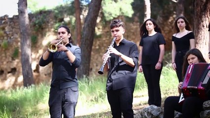 Το  Μουσικό Σχολείο Άμφισσας παρουσιάζει "Της Λευτεριάς το Δέντρο".