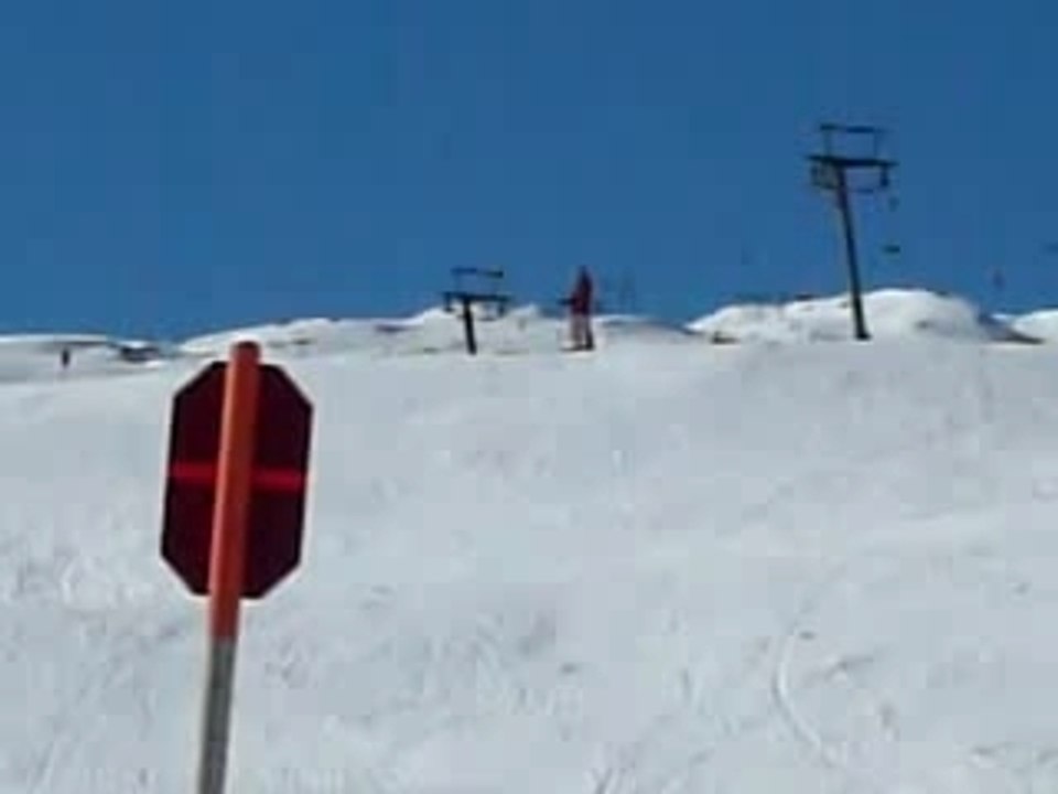 carver spritzt schnee