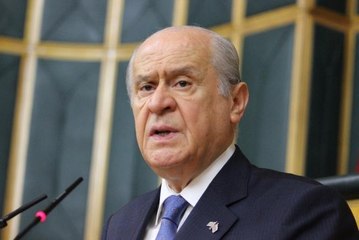 Télécharger la video: Bahçeli, MHP TBMM Grup Toplantısı'nda konuştu: (3)