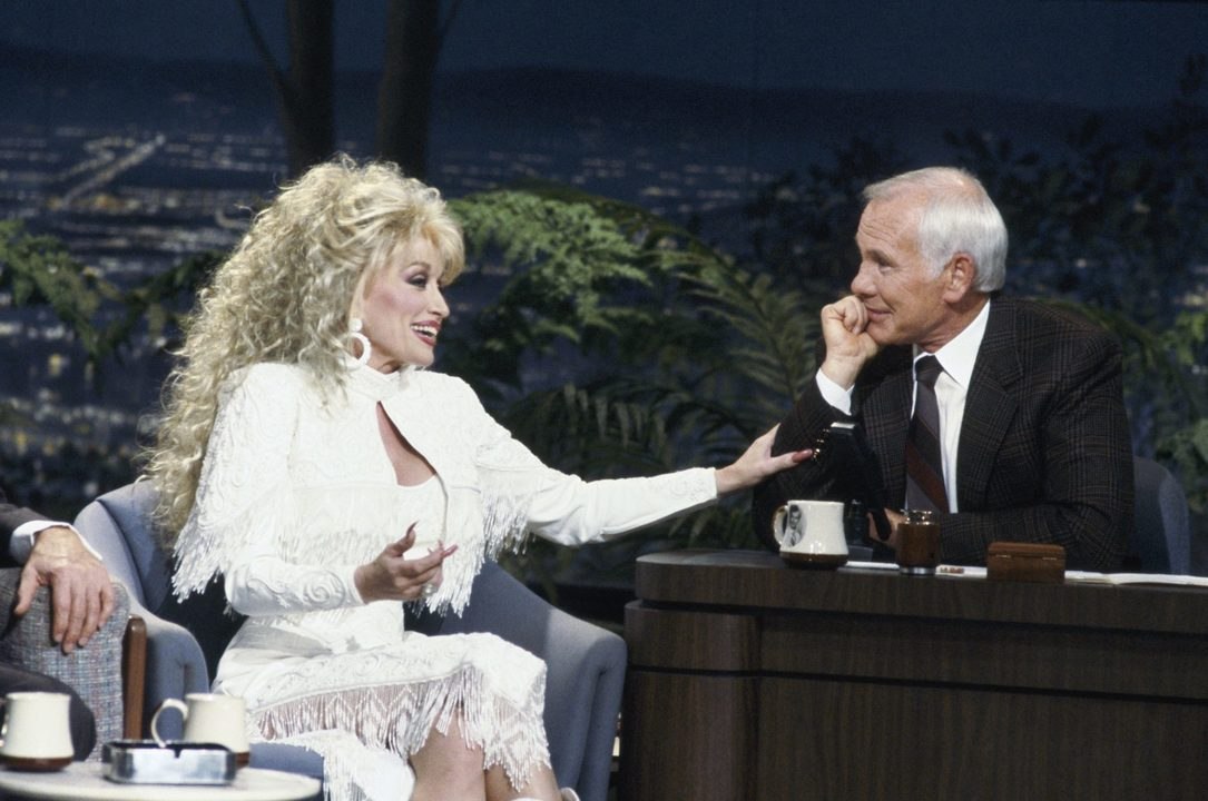 Dolly Parton Wrote the Funniest Tune for Johnny Carson, and You've Got to See Her Sing It on The Tonight Show