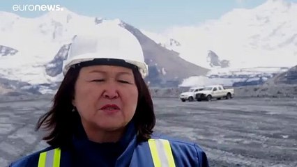 La mine d'or de Kumtor au Kirghizstan, objet de convoitises, détruit-elle l'environnement ?