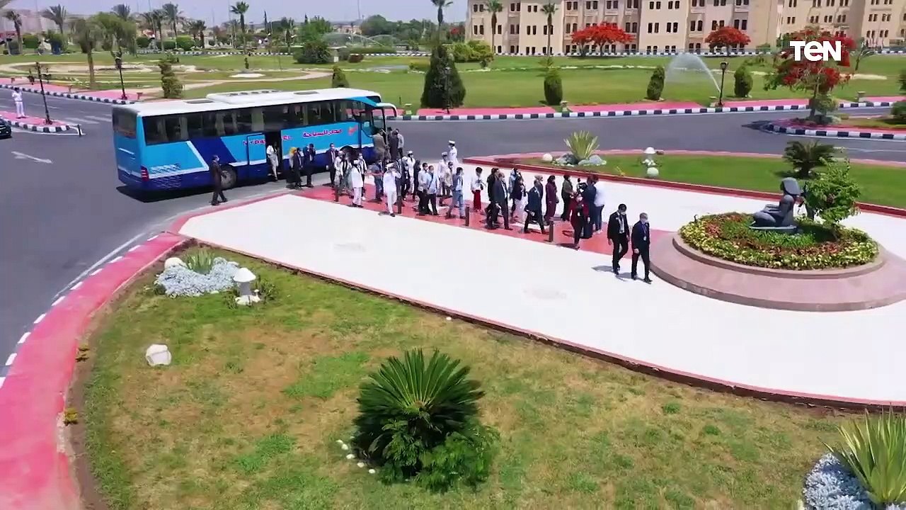 أكاديمية الشرطة تستقبل وفداً من شباب وفتيات ثلا...