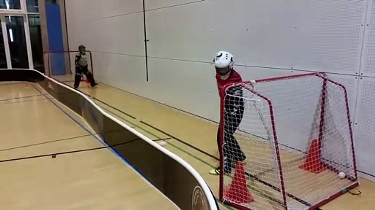 Torhüterduell (Technik-Clip)