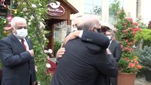 Çavuşoğlu, Türkiye-Azerbaycan Parlamentolar arası Dostluk Grubu Heyeti ile öğle yemeğinde buluştu