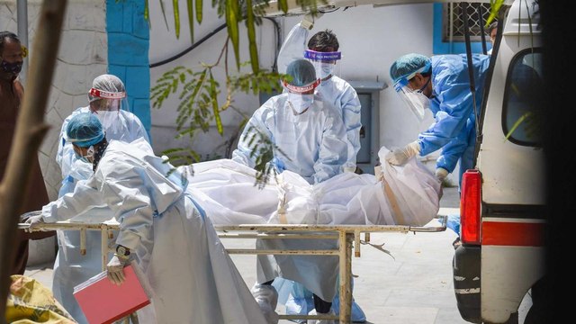 Why health experts warned of third and fourth wave of covid?