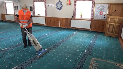 357 cami tek tek temizleniyor