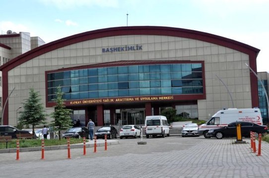 Son Dakika | Kars'ta askeri araç devrildi: 1 asker şehit, 3 sivil hayatını kaybetti