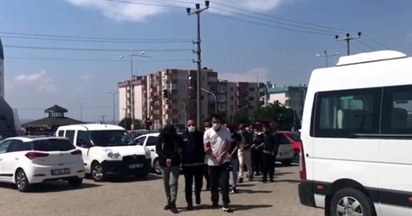 Çanakkale'de 98 düzensiz göçmen ile 10 göçmen kaçakçısı yakalandı