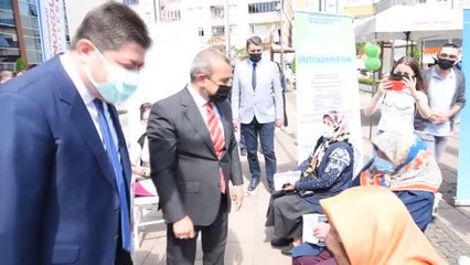 Geleneksel köylü pazarındaki kadın üreticilere 500'er liralık destek