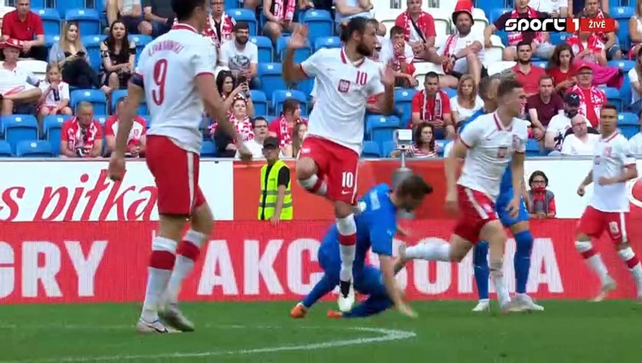 Goal - 1:2 - 47' , Iceland