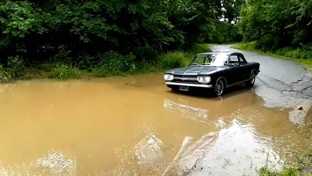 Flooding renders roadway impassable in Oklahoma