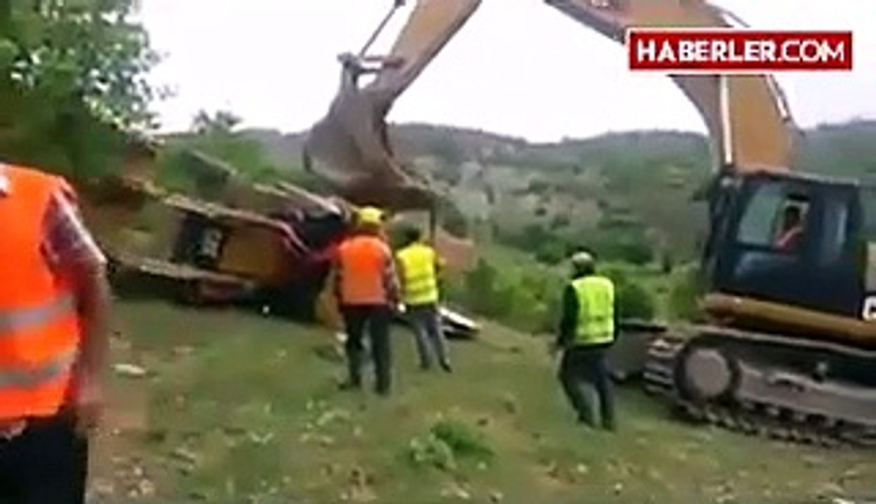 'Kaş yapayım derken göz çıkarmak' böyle bir şey olsa gerek!
