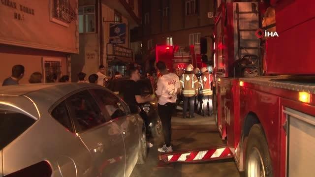 Şişli'de yangın paniği...Mahsur kalan vatandaşları itfaiye ekipleri kurtardı