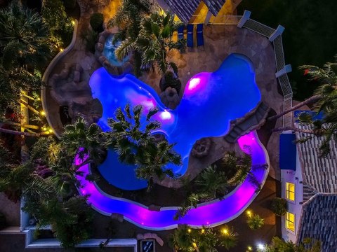 LAZY RIVER! You can rent this $500,000 pool in Arizona - ABC15 Digital
