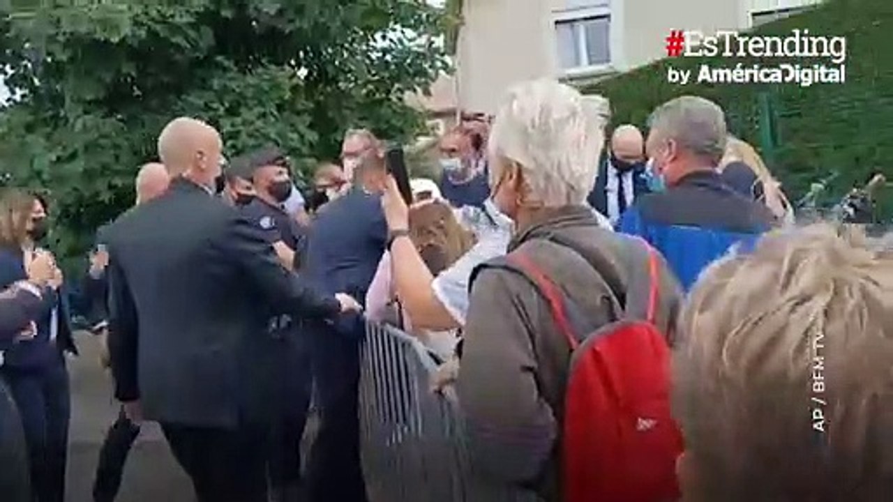 La bofetada que recibió Emmanuel Macron, presidente de Francia, de un ciudadano