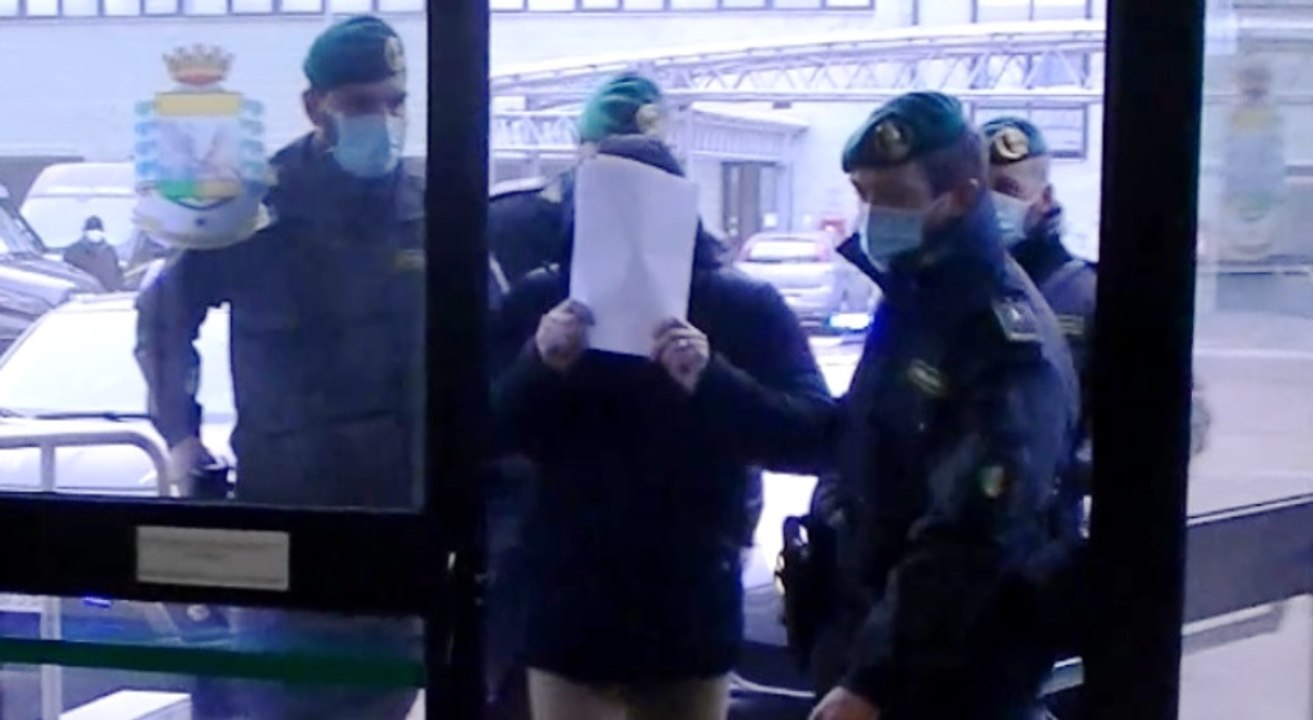 Modena - Frode fiscale tramite false assunzioni: 5 indagati e sequestri per 7 milioni (09.06.21)