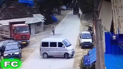 (1) Best FAILS & Funny Videos ★ June 2017 Compilation ★ FailCity - YouTube
