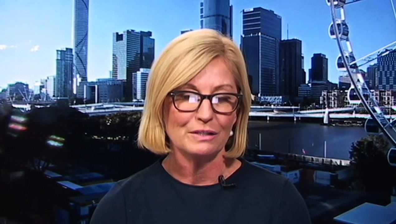 VIC woman tests positive after travelling through NSW and QLD