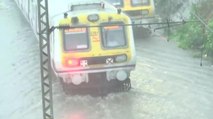 Railway racks flooded as monsoon arrives in Mumbai