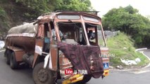 Dangerous Accident Truck On Road With No safety !!!