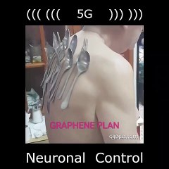 Un anciano tras ser consciente de los efectos magnéticos de la vacuna: "Hijos de p...  ¿qué han hecho conmigo?"