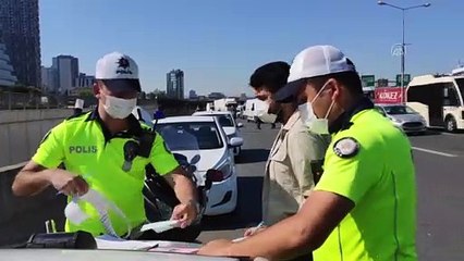 İSTANBUL - 'Çakarlı araç' denetimi