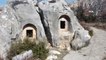 Hitit dönemine ait 5 bin yıllık anıt mezar ziyaretçilerini bekliyor- Türkiye'de başka bir benzeri olmadığı söylenen 5 bin yıllık kayaya oyulmuş anıt...