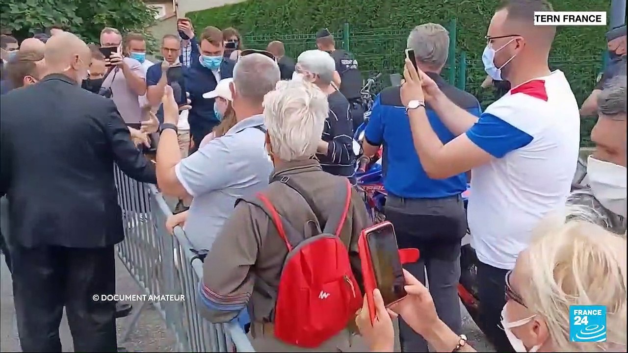 Macron slapped in the face: French leader denounces 'violence' and 'stupidity'