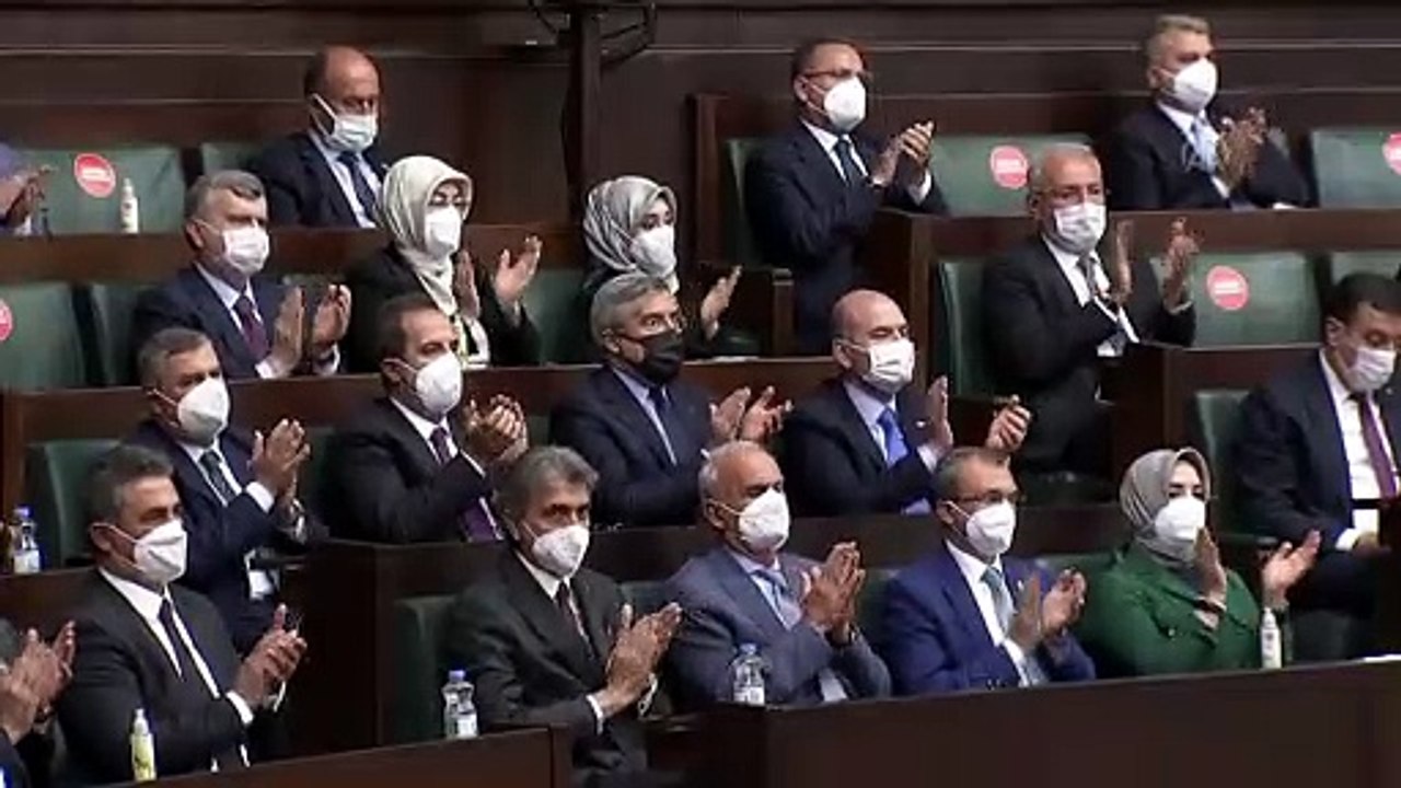 TBMM - Cumhurbaşkanı Erdoğan: 'Terör örgütleri ve organize suç şebekeleriyle göğüs göğüse mücadele eden yegane parti biziz'