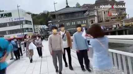 Japon işi çörek maske kullanıcısın karnını da doyuracak